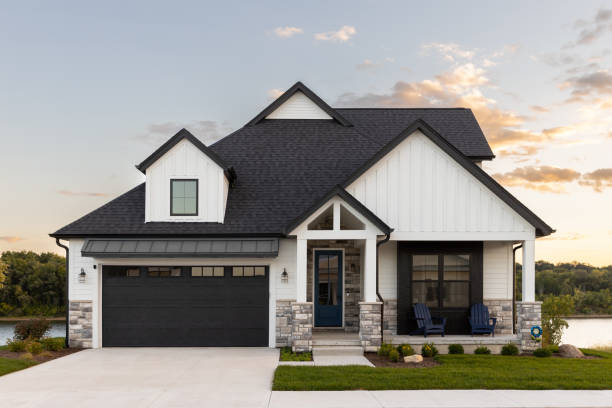 Best Roof Insulation Installation  in Shelton, NE